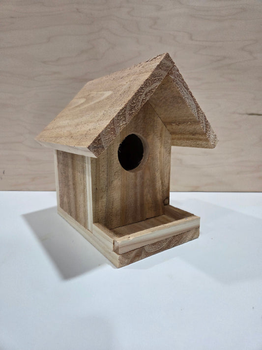 Natural Cedar Outdoor Bird Home